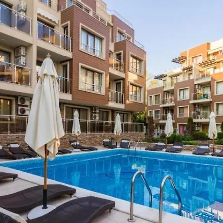 公寓 хоризонт бийч 索佐波尔